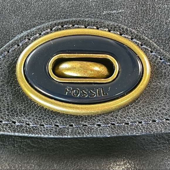 Fossil Blue Leather Turn Lock Chain Strap Mini Bag - Picture 9 of 11